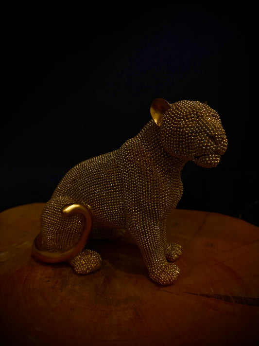 Golden Panther – Sitting Pose